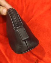 Load image into Gallery viewer, Set of COACH Coach Classic Vintage Mahogany Leather Legacy SM Zip Coin Purse & Leather Wristlet