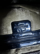 Load image into Gallery viewer, Dior Beige Lizard Leather Chri Chri Tote 00-MA-1028