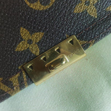 Load image into Gallery viewer, RETRO LOUIS VUITTON BRIEFCASE with Wallet