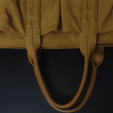 Load image into Gallery viewer, Hermès Brown Caravan Horizontal MM Handbag