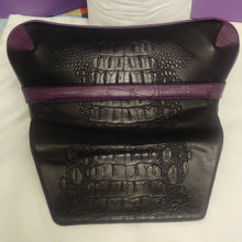 Load image into Gallery viewer, GUCCI Tom Ford Limited Edition crocodile Serpent Horsebit Embellished Clutch Bag - Rare 90476 213317