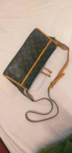 Load image into Gallery viewer, Authentic Coded Louis Vuitton Popincourt used gold ball bag MI0061