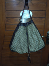 Load image into Gallery viewer, Gucci GG Canvas Interlocking Bag 223951