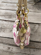 Load image into Gallery viewer, Coach Maggie Mia scarf Print Shoulder Bag Carryall RARE! Pink/ Cream 16335
