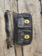 Load image into Gallery viewer, Coach H0082-f12868 Black Leather Shoulder Bag