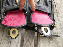 Load image into Gallery viewer, Coach H0082-f12868 Black Leather Shoulder Bag