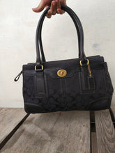 Load image into Gallery viewer, Coach Carryall 11062 Hampton Signature Tote Black Canvas Satchel