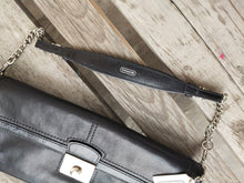 Load image into Gallery viewer, Coach E04q-9733 Black Leather Clutch