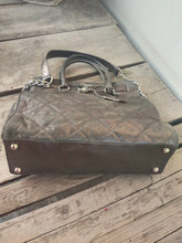 Load image into Gallery viewer, Gorgeous Mich. ael Ko rs Large NS Quilted Leather Hamilton Tote Gunmetal