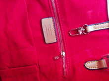 Load image into Gallery viewer, LV On the go Mickey Mouse shoulder bag