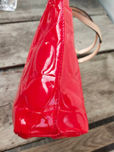 Load image into Gallery viewer, COACH SIGNATURE STRIPE EMBOSSED PATENT TOTE #F25187