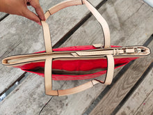 Load image into Gallery viewer, COACH SIGNATURE STRIPE EMBOSSED PATENT TOTE #F25187