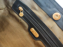 Load image into Gallery viewer, Fendi S.A.S Roma Made In Italy Vintage 1925 Bag