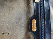 Load image into Gallery viewer, Fendi S.A.S Roma Made In Italy Vintage 1925 Bag