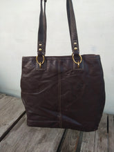 Load image into Gallery viewer, Coach Penelope Creed #b1282-f19264 Brown Leather Tote