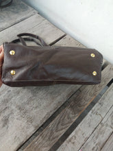 Load image into Gallery viewer, Coach Penelope Creed #b1282-f19264 Brown Leather Tote