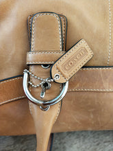 Load image into Gallery viewer, Coach Hampton Soho tan leather satchel L05d-9636