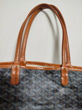 Load image into Gallery viewer, Goyard St. Louis PM tote bag in black brown