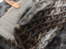 Load image into Gallery viewer, Goyard St. Louis PM tote bag in black brown