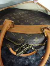 Load image into Gallery viewer, Louis Vuitton Deauville Purse/Bag Monogram AS0998