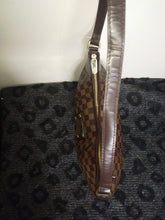 Load image into Gallery viewer, Louis Vuitton Damier Thames GM Handbag FL0023