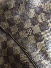Load image into Gallery viewer, Louis Vuitton Damier Thames GM Handbag FL0023