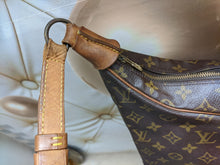 Load image into Gallery viewer, 1990s Louis Vuitton Boulogne monogram 30 shoulder bag