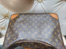 Load image into Gallery viewer, 1990s Louis Vuitton Boulogne monogram 30 shoulder bag