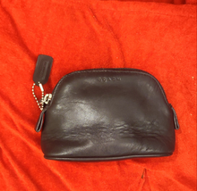 Load image into Gallery viewer, Set of COACH Coach Classic Vintage Mahogany Leather Legacy SM Zip Coin Purse &amp; Leather Wristlet
