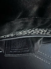 Load image into Gallery viewer, Vintage Coach set #6818 &amp; #F10925 with SIGNATURE BUCKLE SOHO WRISTLET #40585

