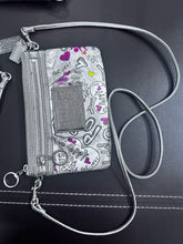 Load image into Gallery viewer, Vintage Coach Poppy Multi-Pocket TWIN Purse Set
