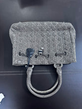 Load image into Gallery viewer, Dior Beige Lizard Leather Chri Chri Tote 00-MA-1028
