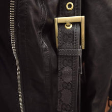 Load image into Gallery viewer, Gucci Monogram Black Signature Messenger 91762 002122
