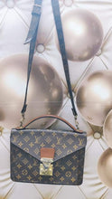 Load image into Gallery viewer, Authentic Vintage 1980 LOUIS VUITTON Monogram Monceau crossbody
