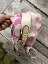 Load image into Gallery viewer, Coach Maggie Mia scarf Print Shoulder Bag Carryall RARE! Pink/ Cream 16335
