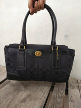 Load image into Gallery viewer, Coach Carryall 11062 Hampton Signature Tote Black Canvas Satchel
