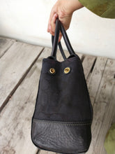 Load image into Gallery viewer, Coach Carryall 11062 Hampton Signature Tote Black Canvas Satchel
