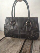 Load image into Gallery viewer, Coach Soho Buckle 8a11 (F10913) Black Leather Satchel
