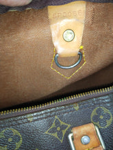 Load image into Gallery viewer, Louis Vuitton Monogram Canvas Leather Speedy 30 cm Bag SP0066
