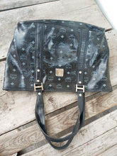 Load image into Gallery viewer, MCM Visetos black big size shopper tote

