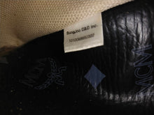 Load image into Gallery viewer, MCM Visetos black big size shopper tote
