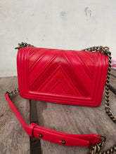 Load image into Gallery viewer, Chanel Boy dark green nubuck leather flap shoulder bag RED
