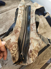 Load image into Gallery viewer, COACH Signature SOHO LYNN Horse &amp; Carriage Large Hobo #D1069-F15209
