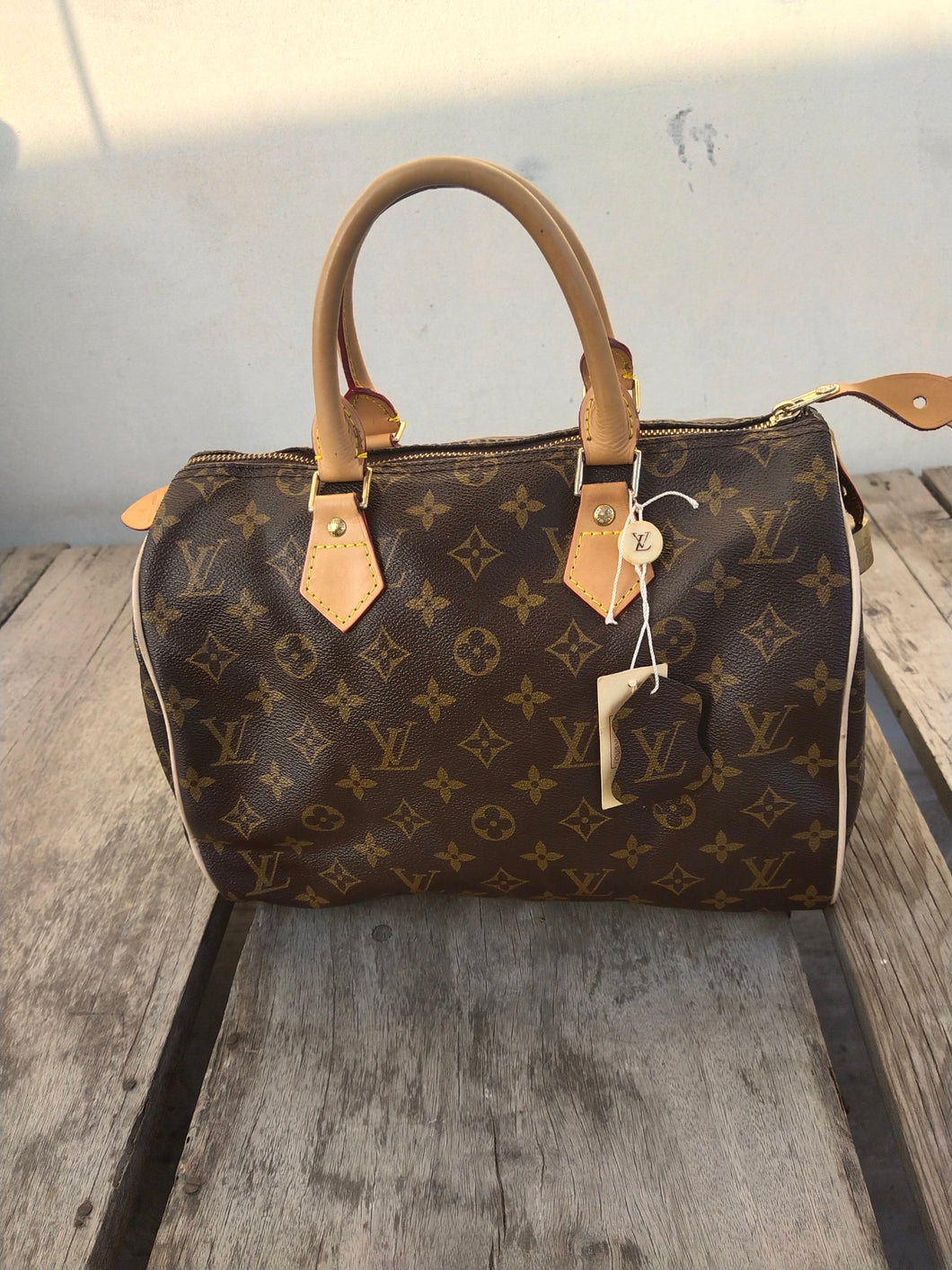 LOUIS VUITTON SPEEDY 30 M41526 with authenticity tag! SP0043