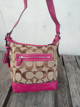 Load image into Gallery viewer, COACH Legacy Signature Duffle 21149
