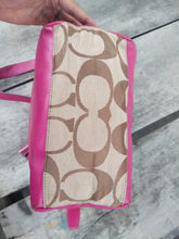 Load image into Gallery viewer, COACH Legacy Signature Duffle 21149
