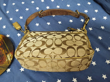Load image into Gallery viewer, Coach Hobo Special Limited Edition Signature E04U 1495 Metallic Gold
