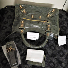 Load image into Gallery viewer, Balenciaga City Giant 21 Rose Gold Hardware NWT
