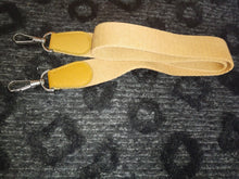 Load image into Gallery viewer, Hermès Vintage Leather Evelyne Fjord Brown Leather Shoulder Bag
