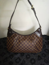 Load image into Gallery viewer, Louis Vuitton Damier Thames GM Handbag FL0023
